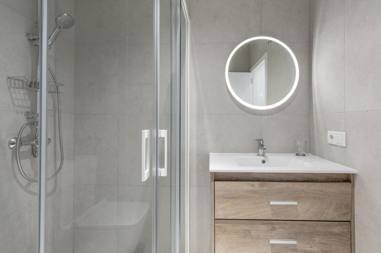 Chic & Comfortable Apartment, Private Terrace Валенсия Екстериор снимка